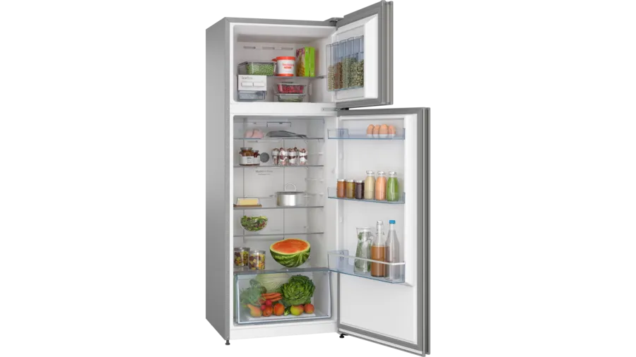 Series 4 free-standing fridge-freezer with freezer at top 175 x 67 cm