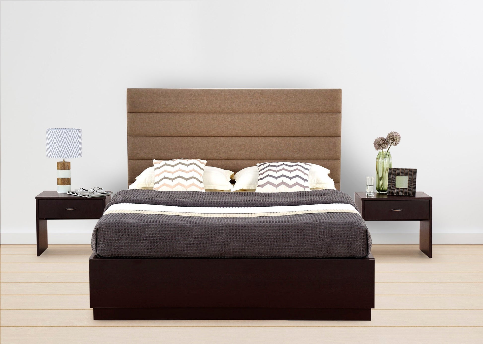 Serenity Bed with Hydraulic Storage