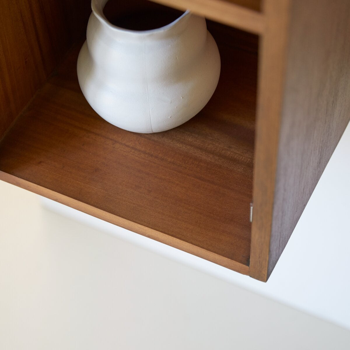 Graceful Bathroom Cabinet