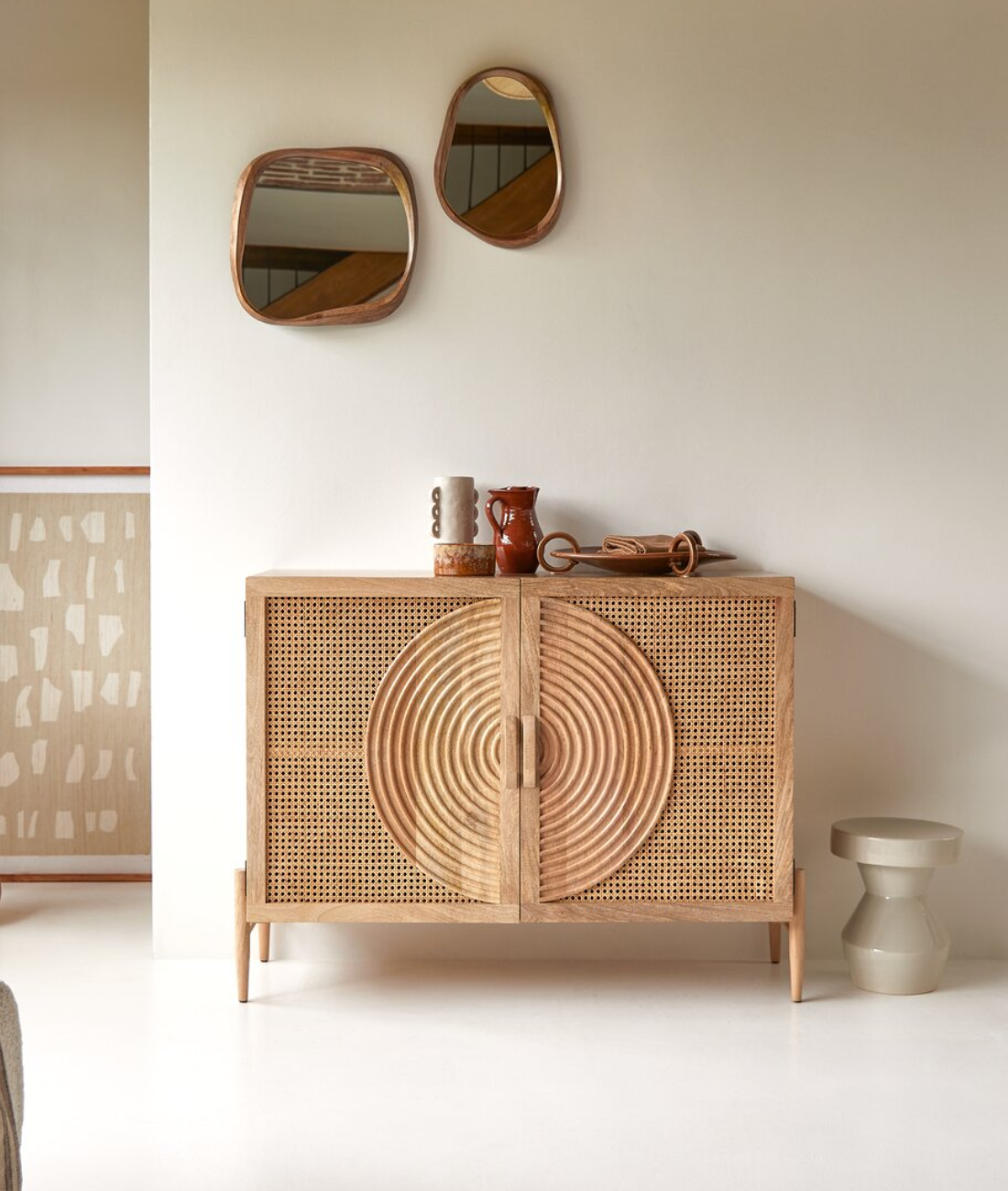 Chic Sideboard