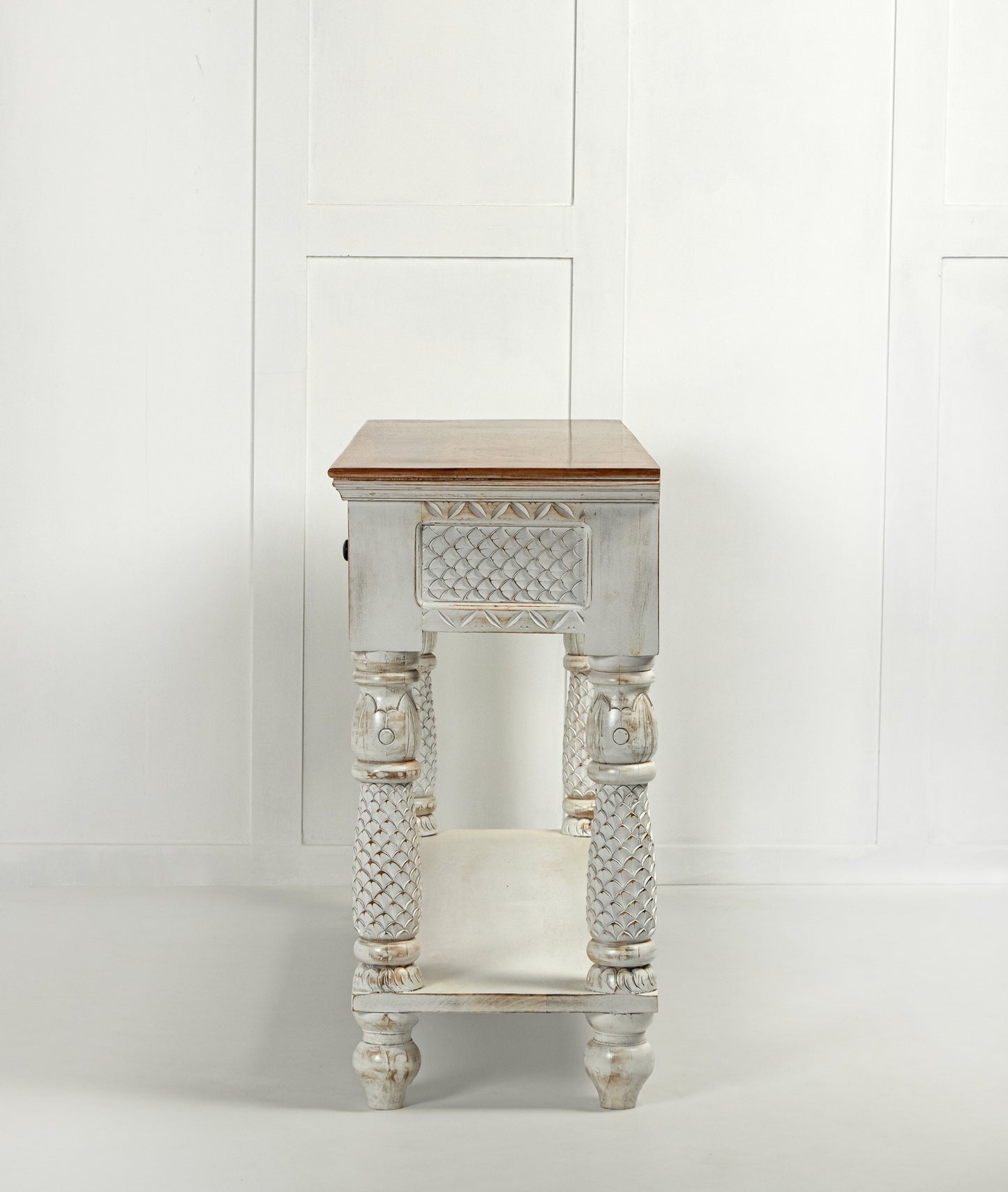 Tranquil Console