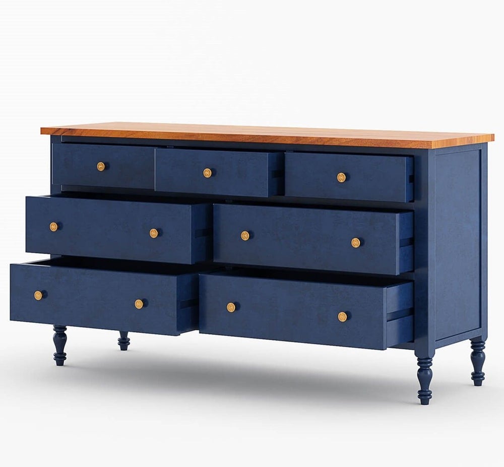 Quaint Chest Of Seven Drawers