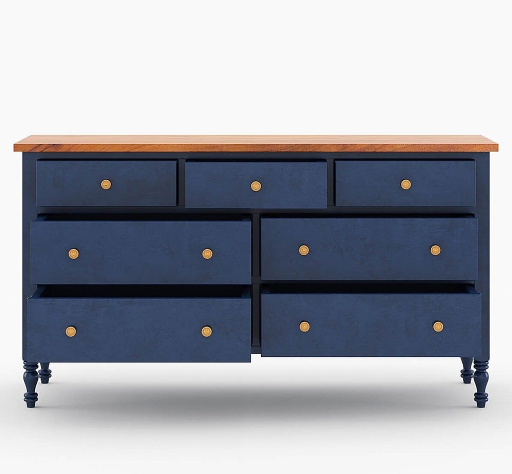 Quaint Chest Of Seven Drawers