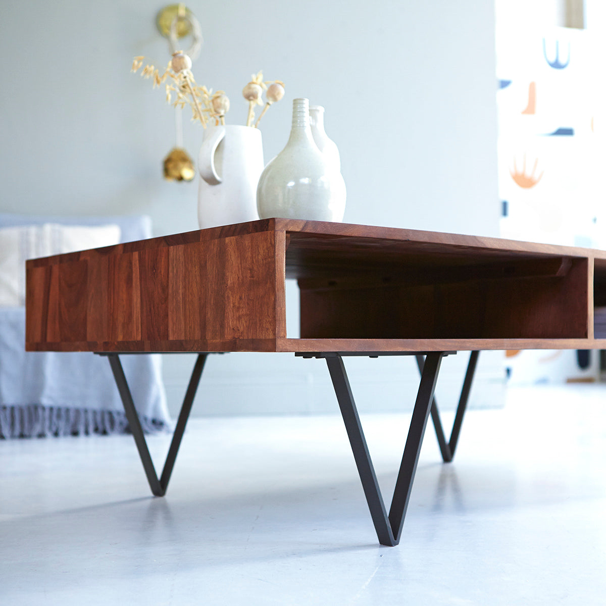 Opulent Coffee Table With Iron Legs