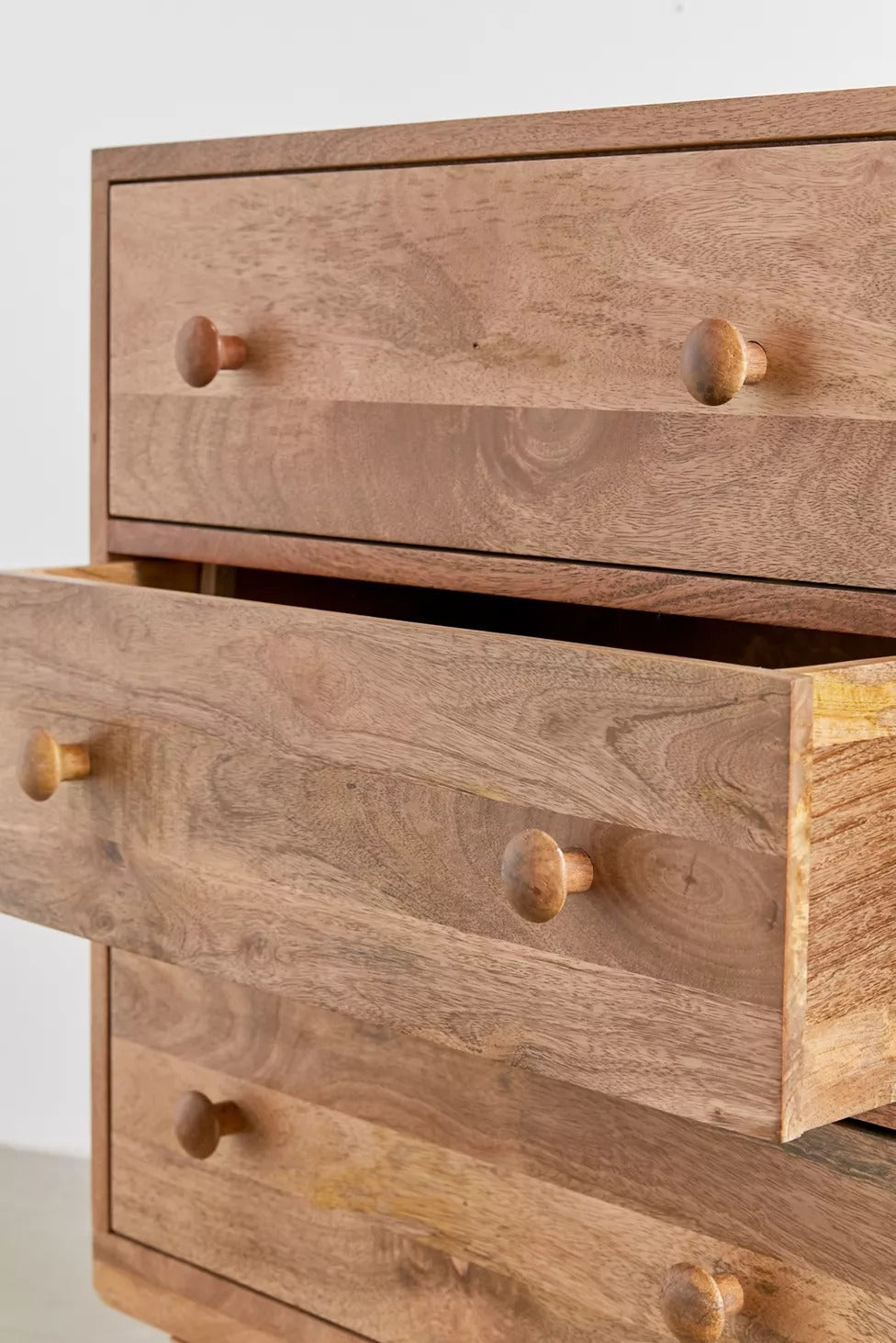 Glimmer Chest Of Drawers