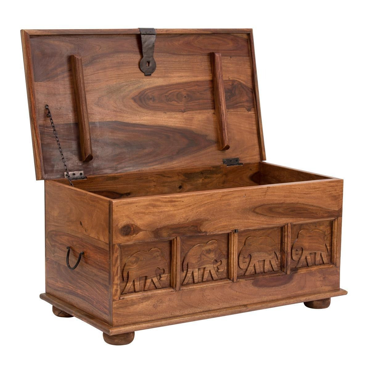 Immaculate Coffee Table Trunk