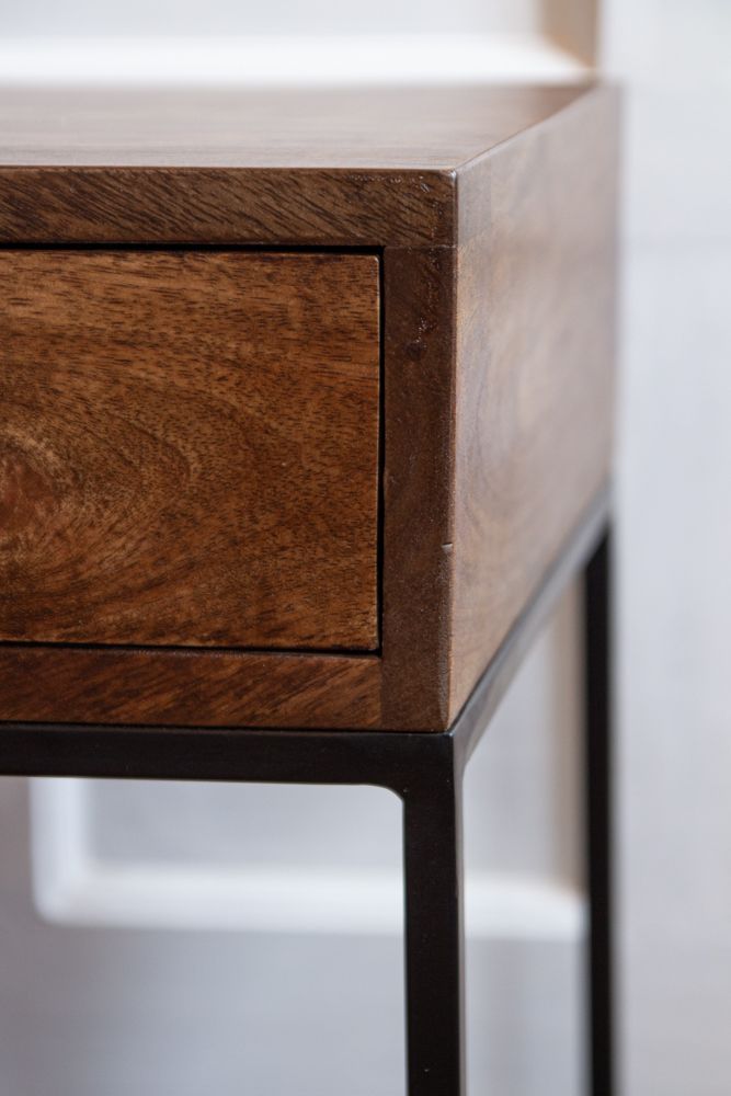 Heirloom Drawer Bedside Table