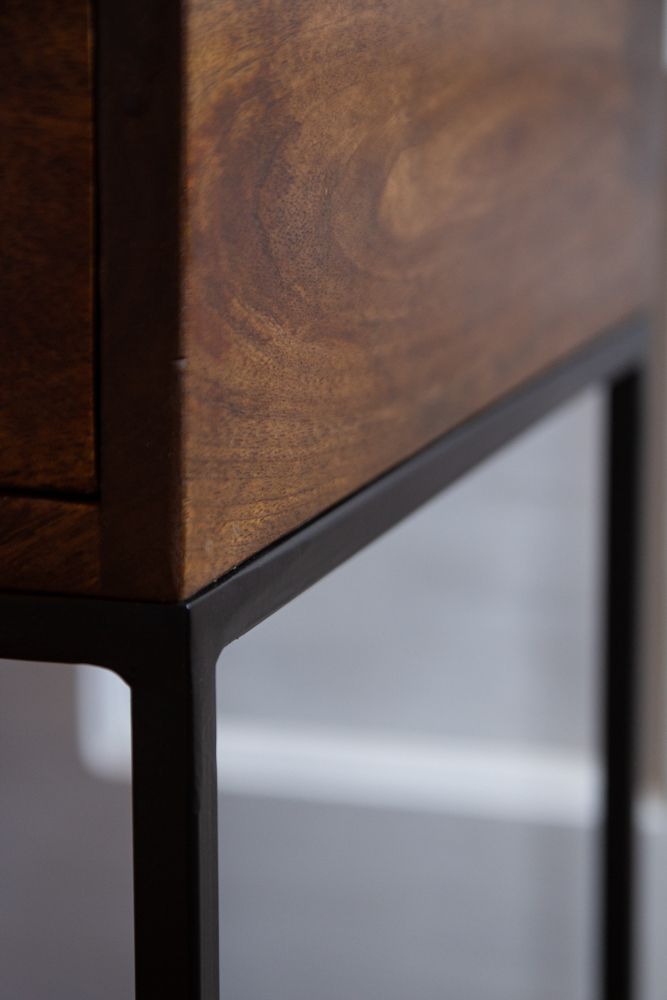 Heirloom Drawer Bedside Table