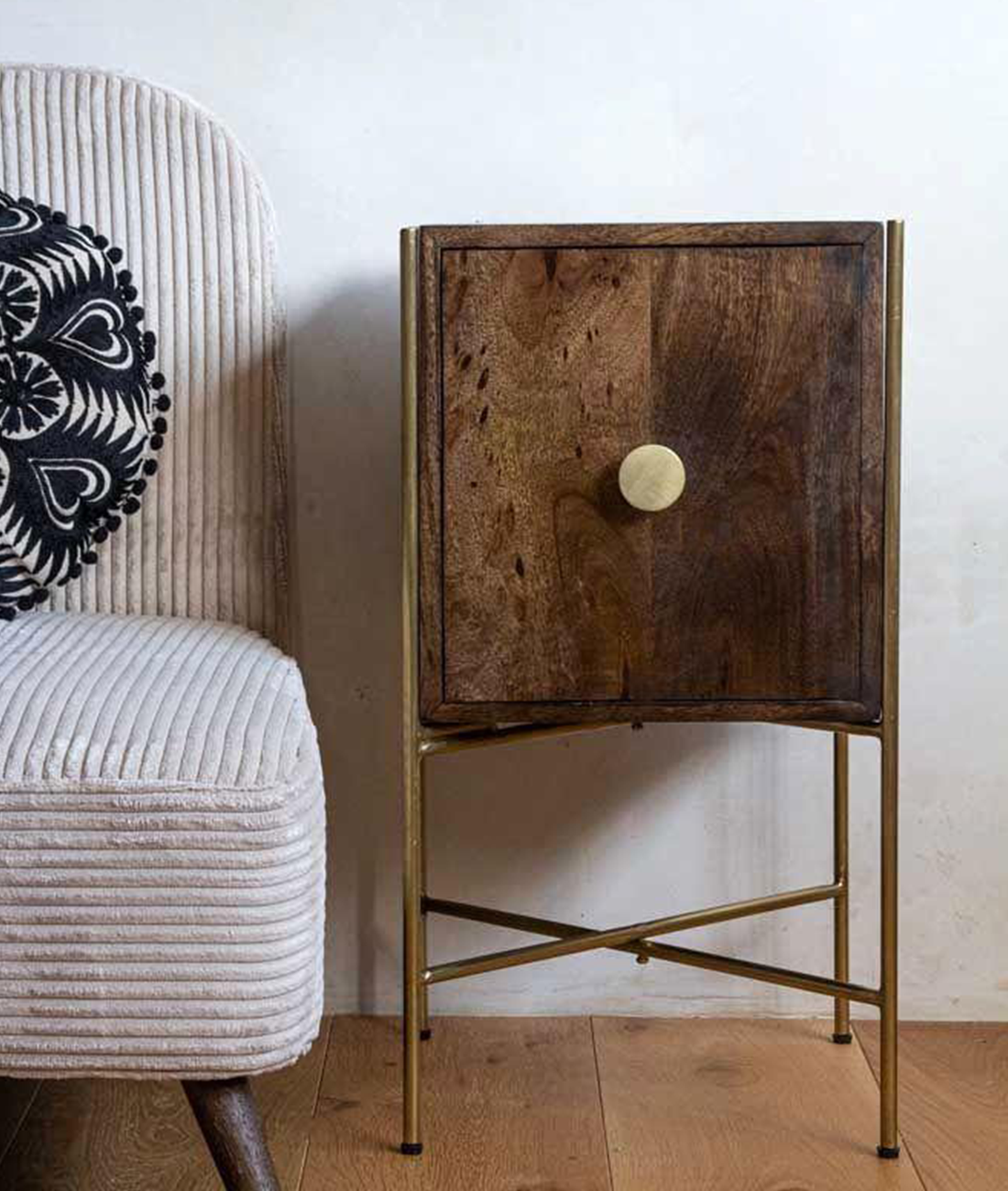 Pristine Mango Wood Bedside Table