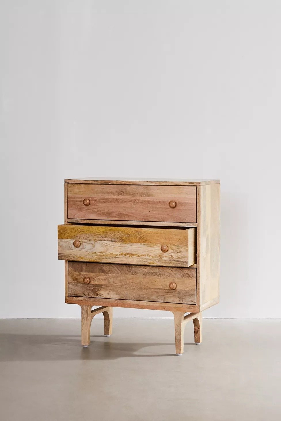 Distinctive Chest Of Drawers