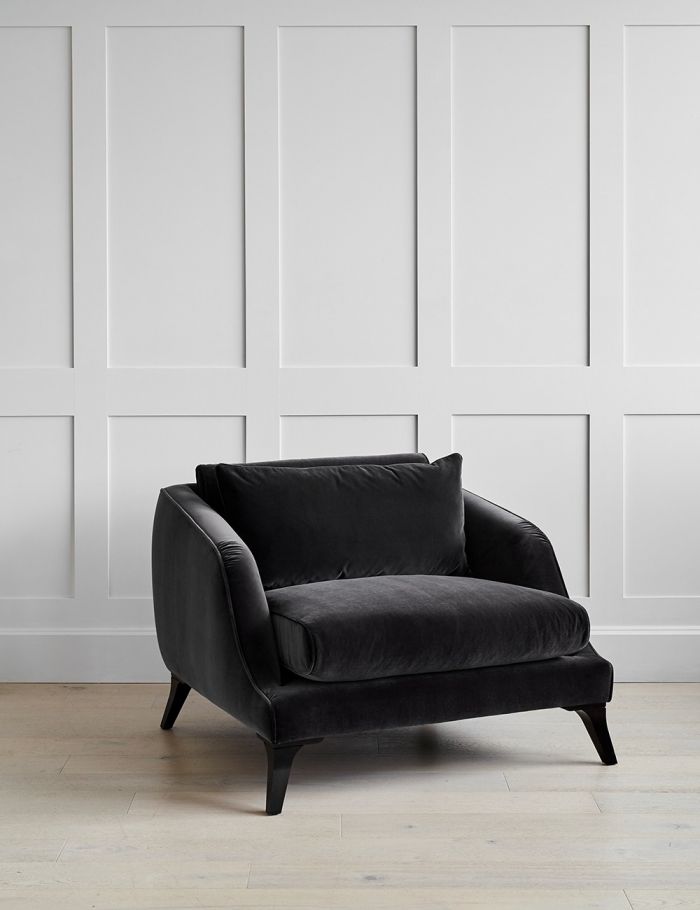 Finesse Armchair