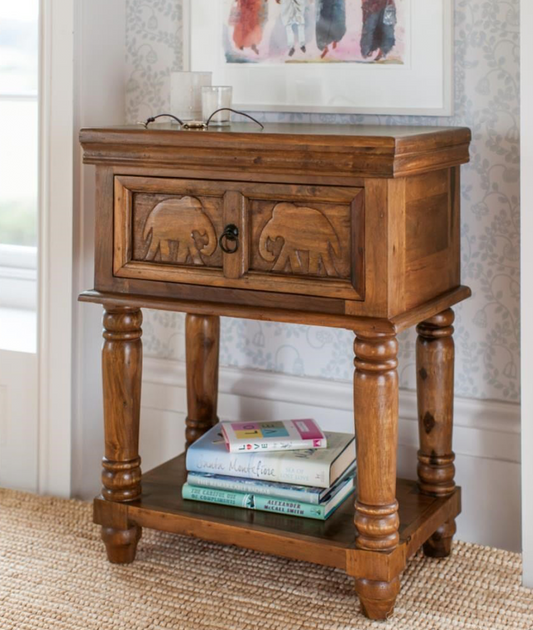 Immaculate End Table Cum Bedside Table