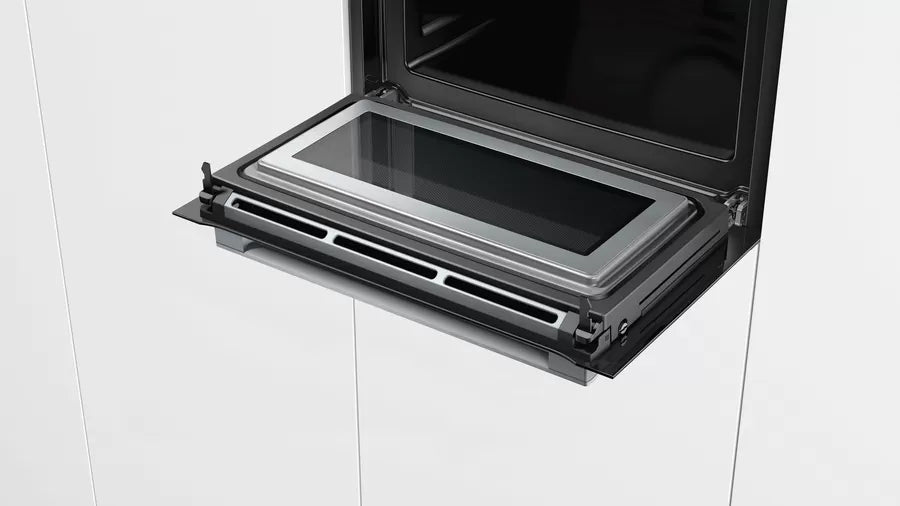 Bosch Series 8 Built-in compact oven with microwave function 60 x 45 cm Black CMG636BB2I